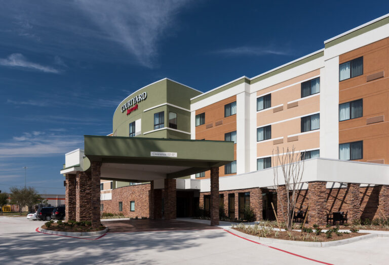 Courtyard by Marriott