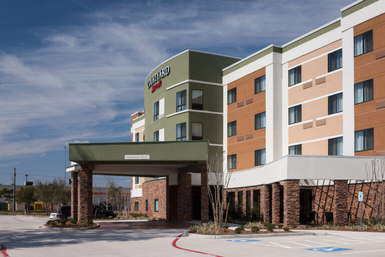 Courtyard by Marriott